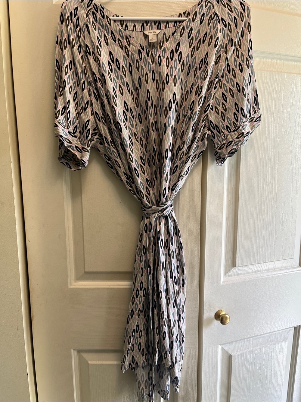 Fossil Pink and Black Geometric Tie-Front Midi Dress